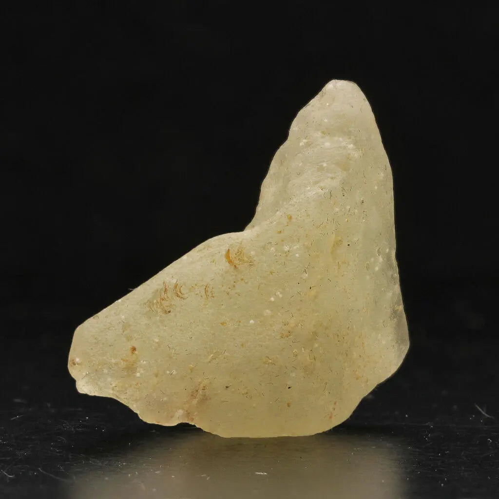 16 gram Libyan Desert Glass: The Desert's Mystic Treasure